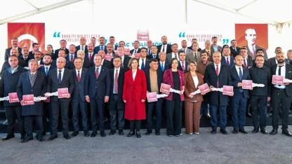 TBB’den Seferihisar Belediyesi’ne çöp kamyonu desteği