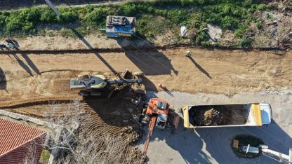 BAŞKAN ÇERÇİOĞLU EFELER’İN YOLLARINI YENİLİYOR