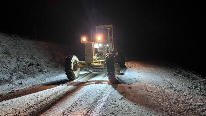 BAŞKAN ÇERÇİOĞLU: KARLA MÜCADELE ÇALIŞMALARIMIZ MESAİ MEFHUMU GÖZETMEKSİZİN DEVAM EDİYOR