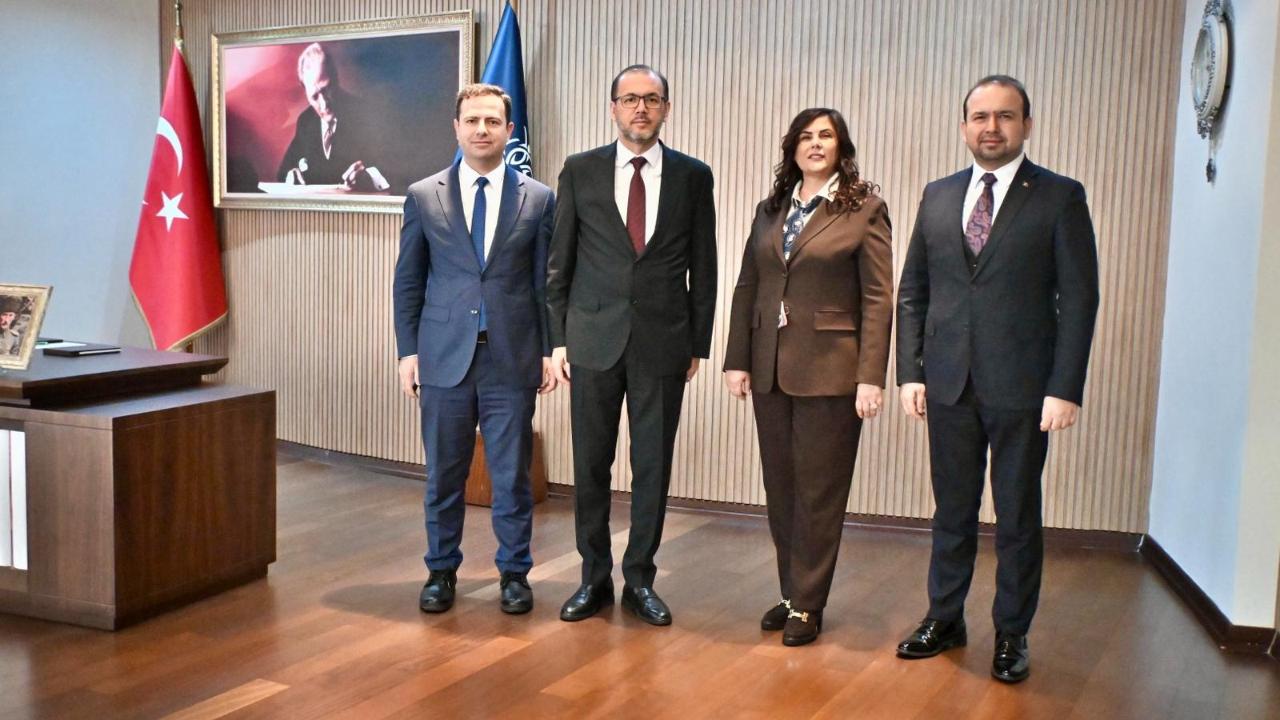 BAŞKAN ÇERÇİOĞLU’NA SAĞLIK BAKAN YARDIMCISI PROF. DR. NURULLAH OKUMUŞ’TAN ZİYARET