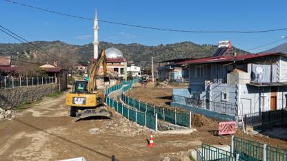 BAŞKAN ÇERÇİOĞLU’NUN ÇALIŞMALARI İLE KAZANAN NAZİLLİ OLUYOR