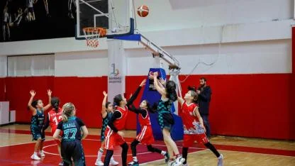 Bayraklı’da Yarıyıl Tatilinde Spor Coşkusu