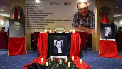 BUCA UĞUR MUMCU'YU ANDI