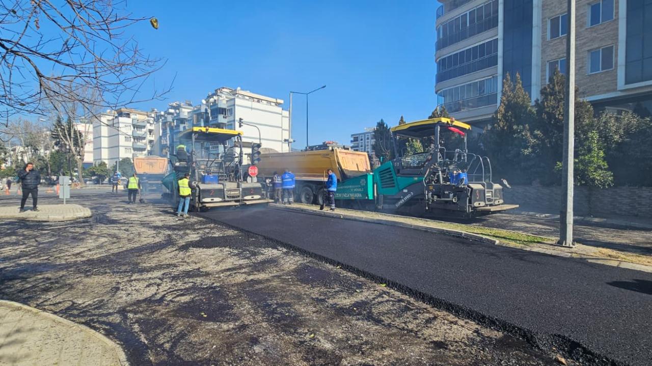 BÜYÜKŞEHİR BELEDİYESİ AYDIN'IN TÜM İLÇELERİNDE ÇALIŞMALARINI SÜRDÜRÜYOR
