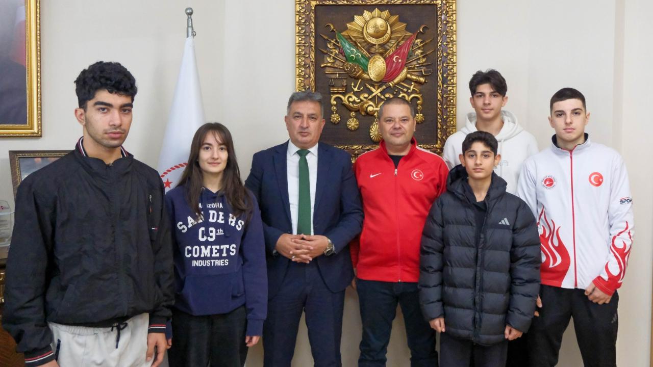 GENÇLİK SPOR İL MÜDÜRÜ ESKİCİ BAŞARILI SPOR KÜLÜBÜNÜ KABUL ETTİ.