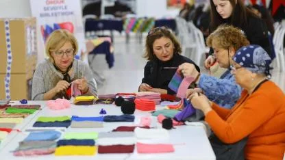 Karabağlar’dan İlmek İlmek Dayanışma