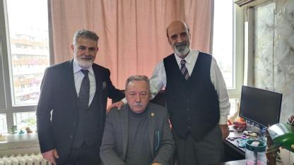 Tacettin Bayır’dan İzmir İçin “Sert” Uyarı: “Ceketi Assak Kazanırız Dönemi Bitti!”