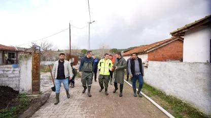 Torbalı Belediyesi'nden Yağmur Mesaisi: Sorunlar Anında Çözüldü!  Başkan Demir Gün Boyu Sahadaydı