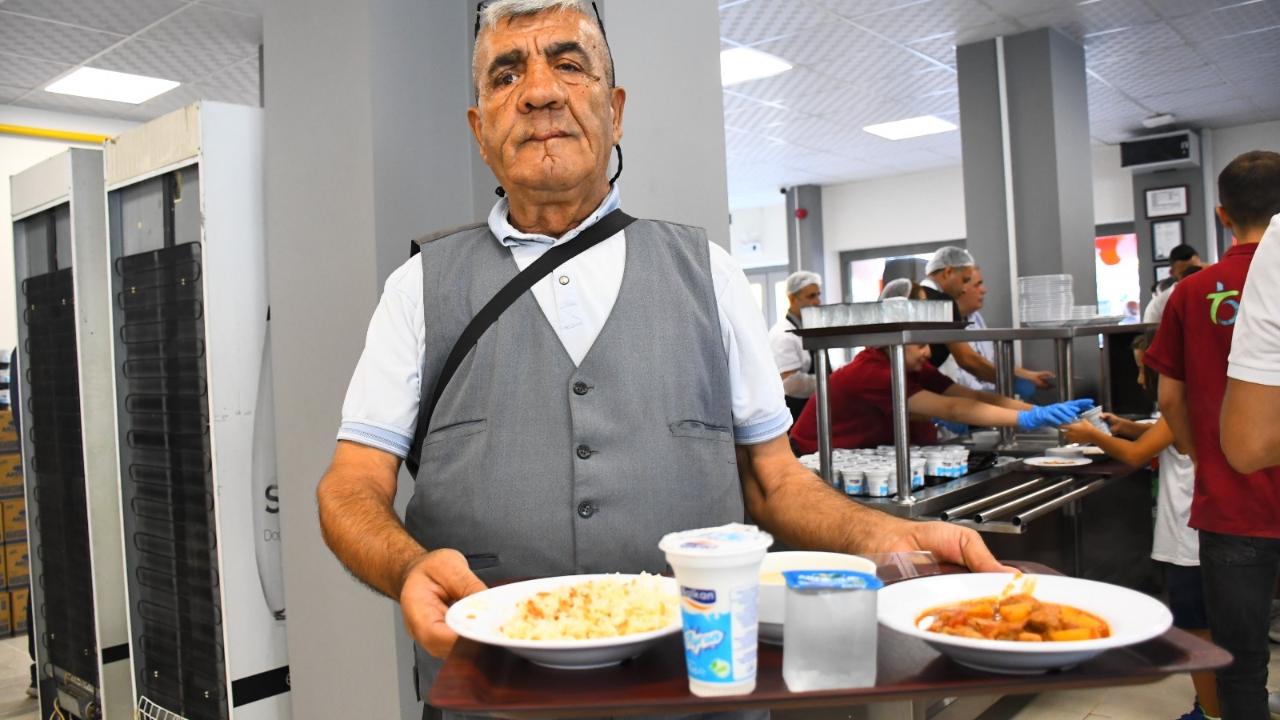 Torbalı’da Kent Lokantaları Binlerce Sofraya Umut Oluyor