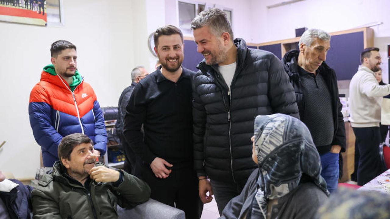 Başkan Görkem Duman Kozağaç’ta sahur sofrasında