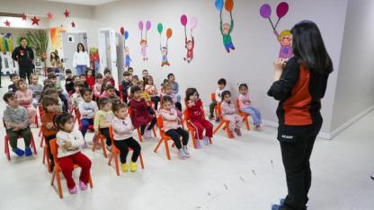 Buca’da miniklere deprem eğitimi