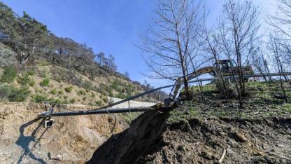Büyükşehir ekipleri Ödemiş’te felaketi önledi