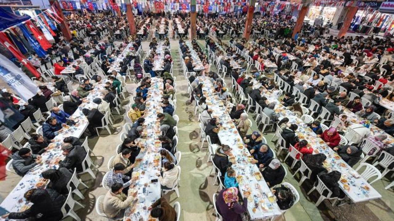 Büyükşehir’in bereket sofrası Torbalı’da