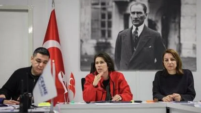 Çeşme Belediyesi Yağmurla Mücadelede Tüm Ekipleriyle Sahada