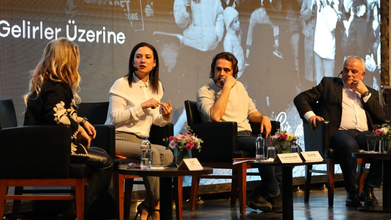 EFES SELÇUK’UN DİRENİŞİ BELGESELLE ANLATILDI