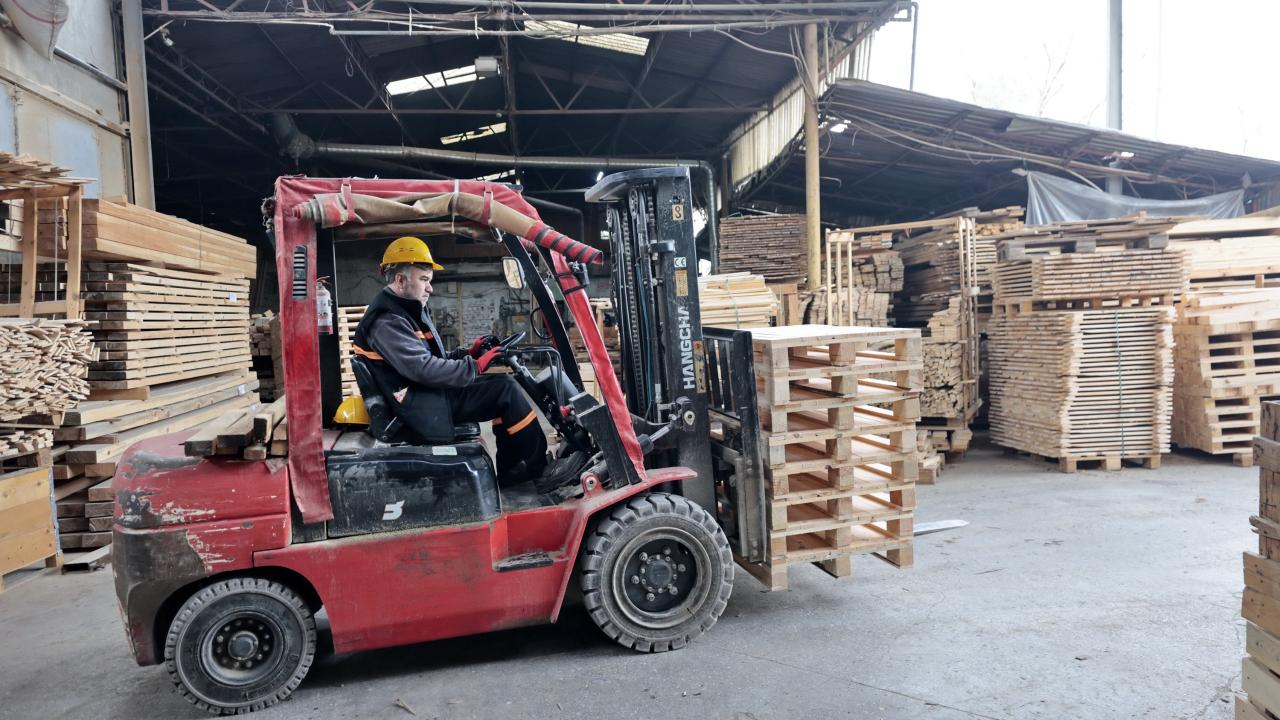 İş’te Konak istihdama köprü olmaya devam ediyor