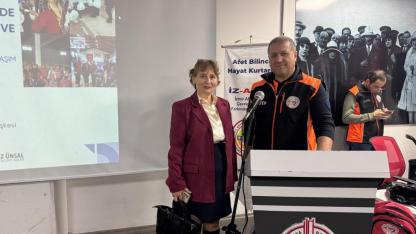 İzmir’de Afet Hafızası Tazelendi: "Dirençli Kent Tercih Değil, Zorunluluktur"