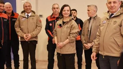 Karabağlar Belediyesi KAR-KUT ile Sahada Daha Güçlü