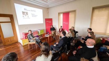 Kent konuşuyor, İzmir dinliyor