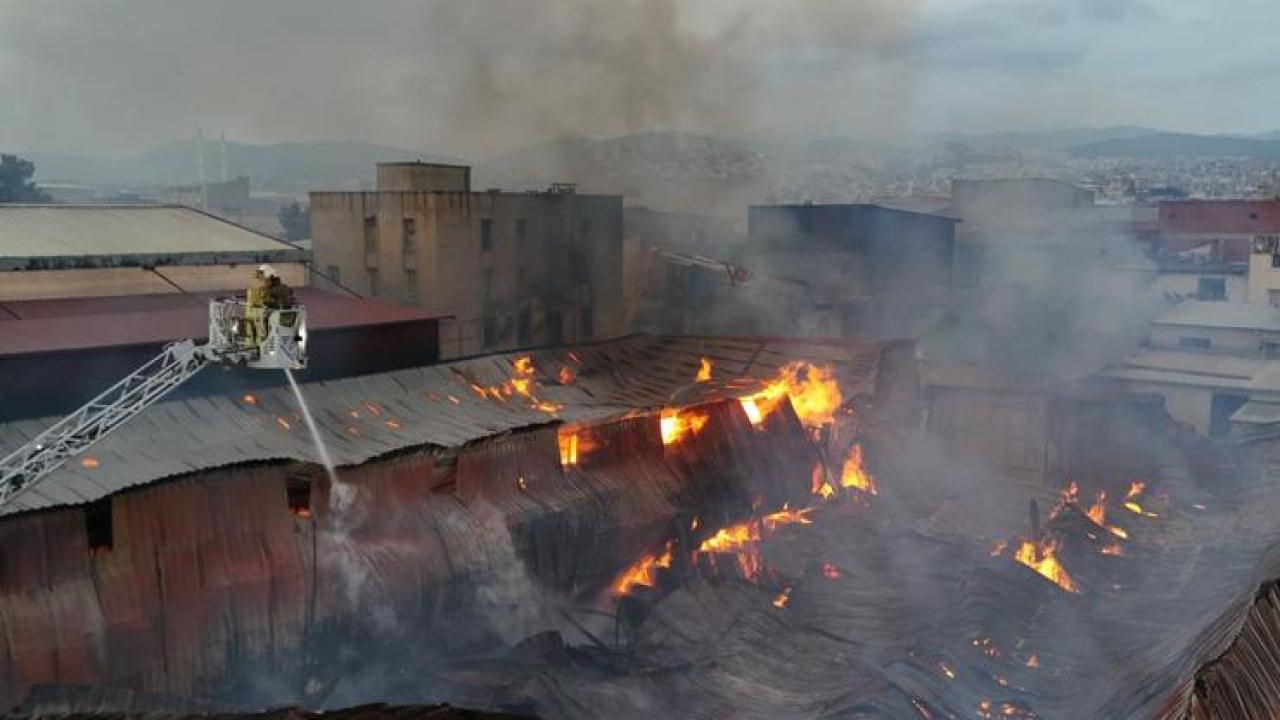 41 araç, 100’ü aşkın personelle alevlere set
