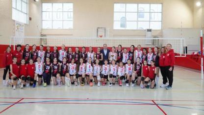 Ayvalıkgücü Belediyespor’dan Büyük Başarı