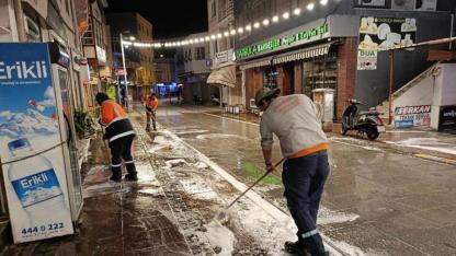 Ayvalık’ta Bayram Öncesi Temizlik Seferberliği