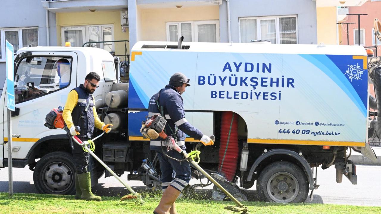 BAŞKAN ÇERÇİOĞLU'NDAN RAZAMAN BAYRAMI ÖNCESİ KUŞADASI’NDA YOĞUN ÇALIŞMA