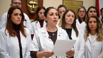 Bornova’da BELGEM Öğretmenlerinden Şiddete İsyan