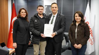 Bornova’da eğitime yatırım, başarıya ödül