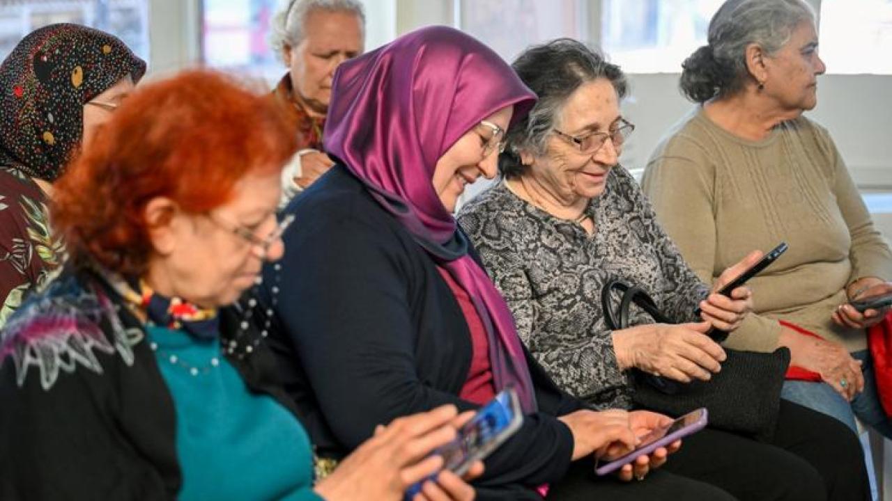 Bornova’nın çınarları yapay zekayla tanıştı