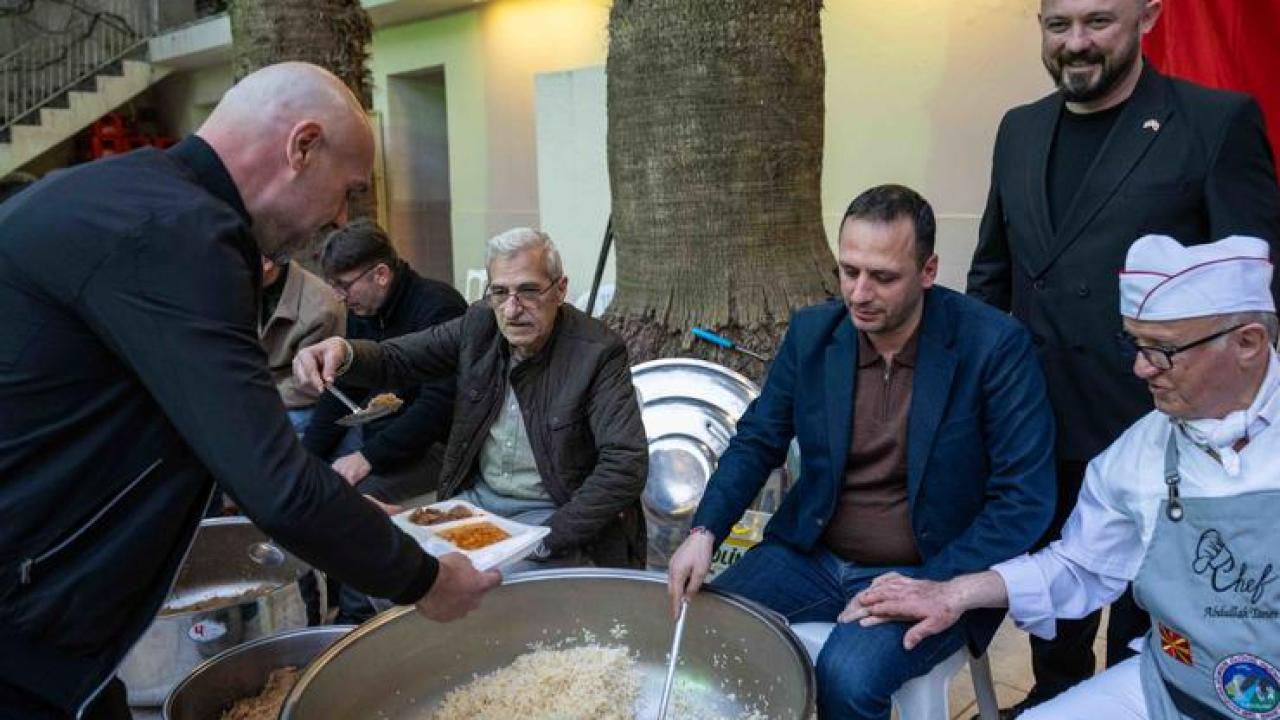 İzmir Büyükşehir Belediyesi,sosyal yardım başvurusu,Destekli İstihdam Ofisi,