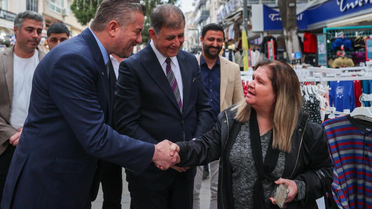 İzmir’in zirvesi Buca’daki iftar sofrasında buluştu