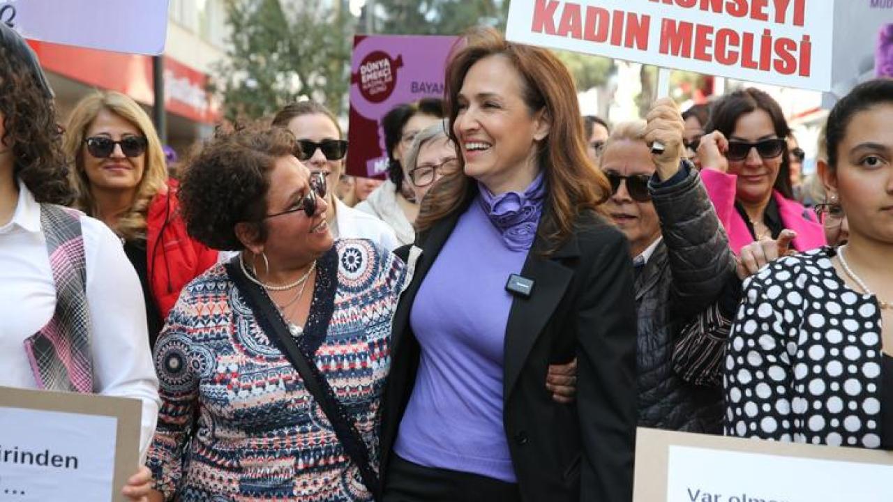 Karşıyaka’da dolu dolu 8 Mart!