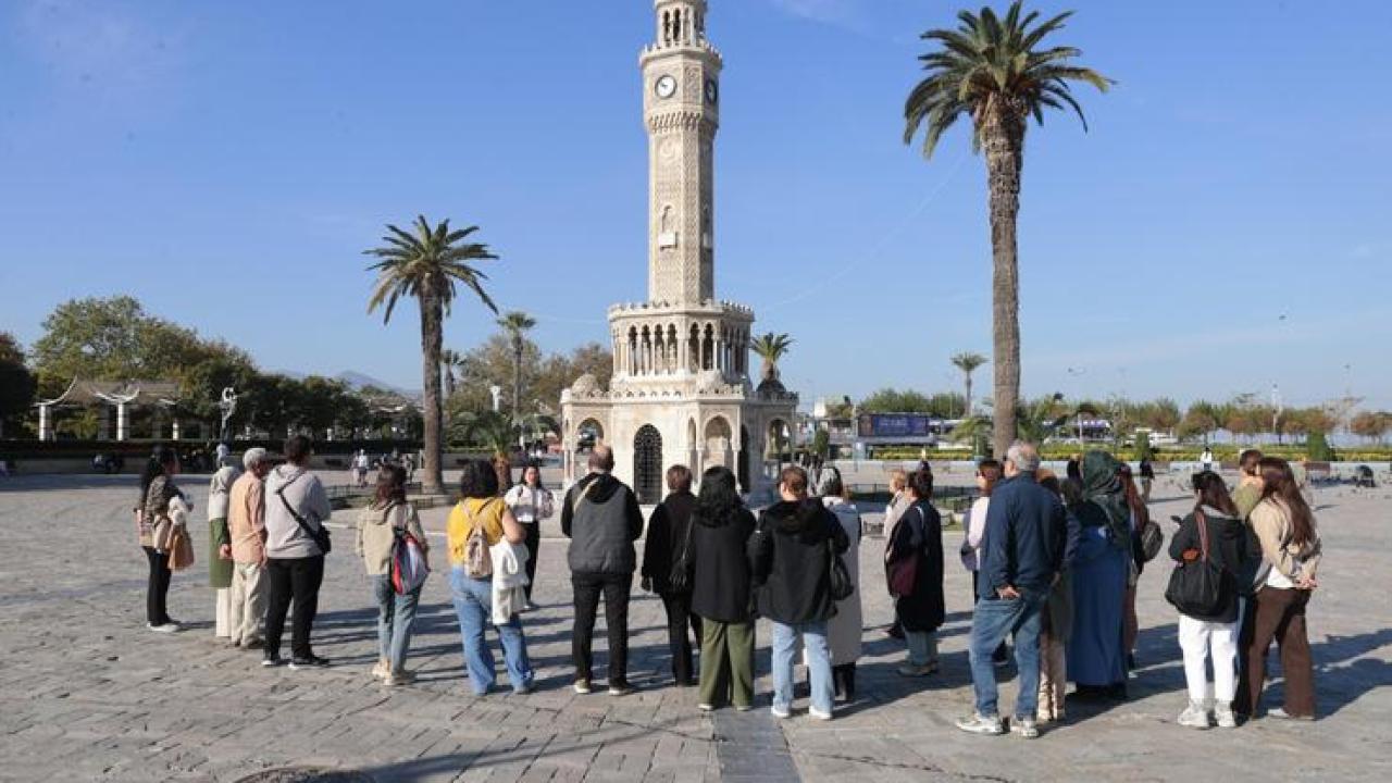 Konak Tarih Gezileri’nde yeni dönem başlıyor