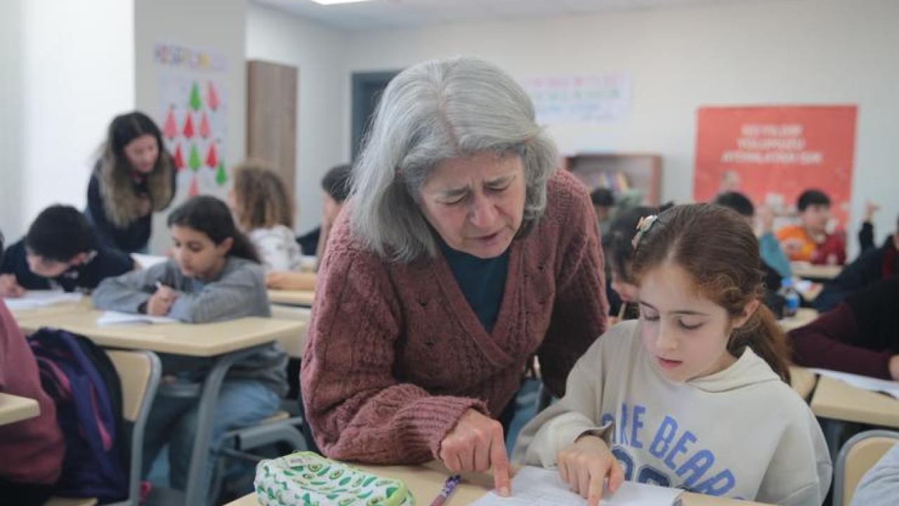 Konak’ta fark yaratan proje: PERGEL ile Konaklı çocuklara güçlü gelecek