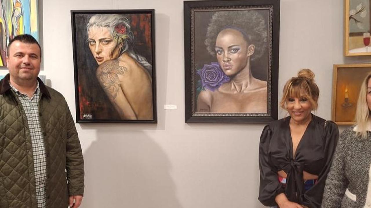 Mor Sanat’tan Ayvalık’ta “Yansıma” Sergisi