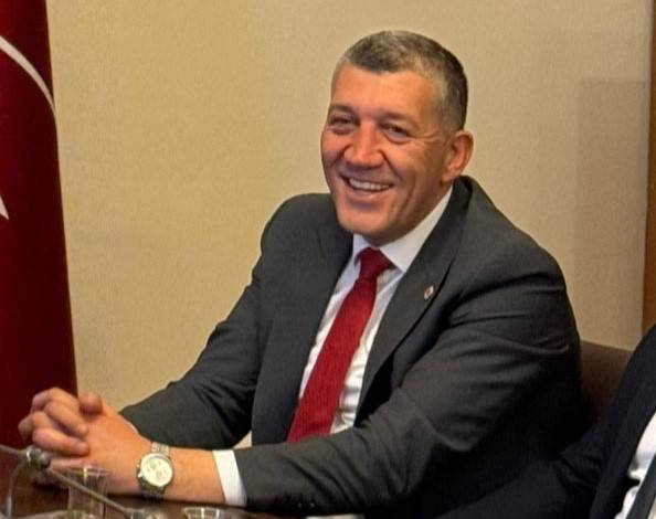 KÖPRÜBAŞI BELEDİYE BAŞKANI FATİH TAŞLI BÜYÜK DÜŞÜNÜYOR