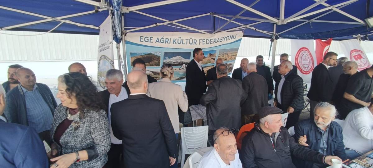 KİTAP FUARI'NDA AĞRI RÜZGARI