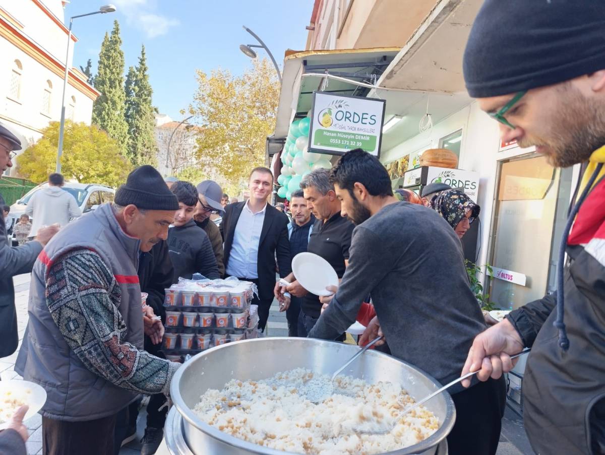 GÖRDES DOĞAL TARIM MAHSÜLLERİ DUALARLA AÇILDI