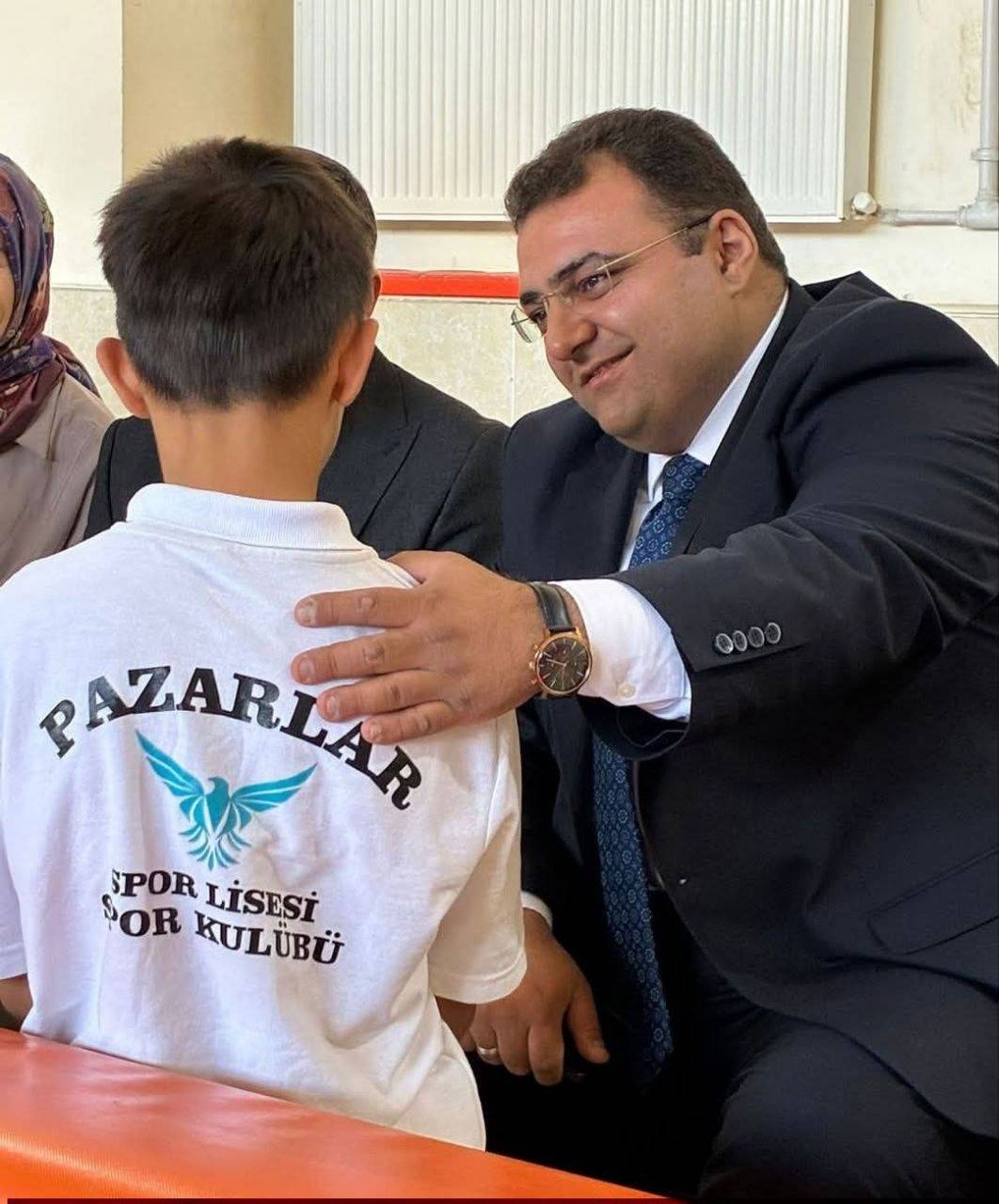 PAZARLAR SPOR LİSESİ, MİLLİ SPORCULAR YETİŞTİRMEK İÇİN 11 BRANŞTA ÇALIŞMALARA BAŞLADI. 85 ÖĞRENCİYLE 85 MADALYA HEDEFLİYOR