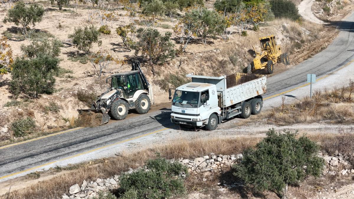 BOZDOĞANLILAR İSTEDİ BÜYÜKŞEHİR BELEDİYESİ ÇALIŞMALARI BAŞLATTI