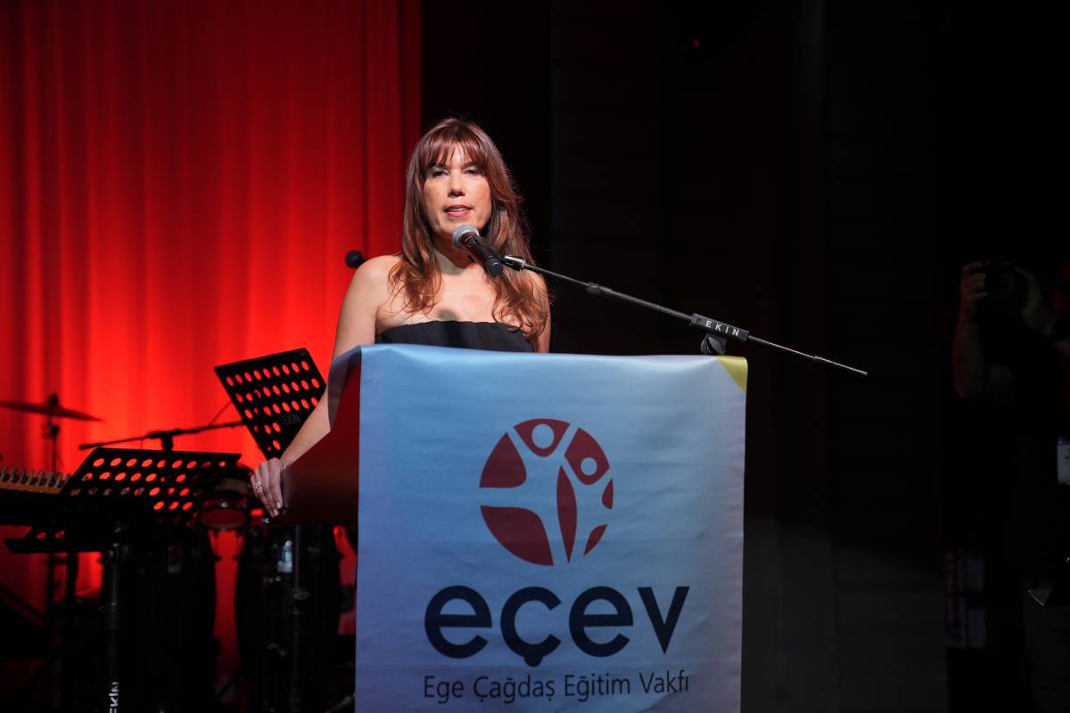 Ege Çağdaş Eğitim Vakfı (EÇEV) 30. Yılını Eğitim Dostlarıyla Kutladı!