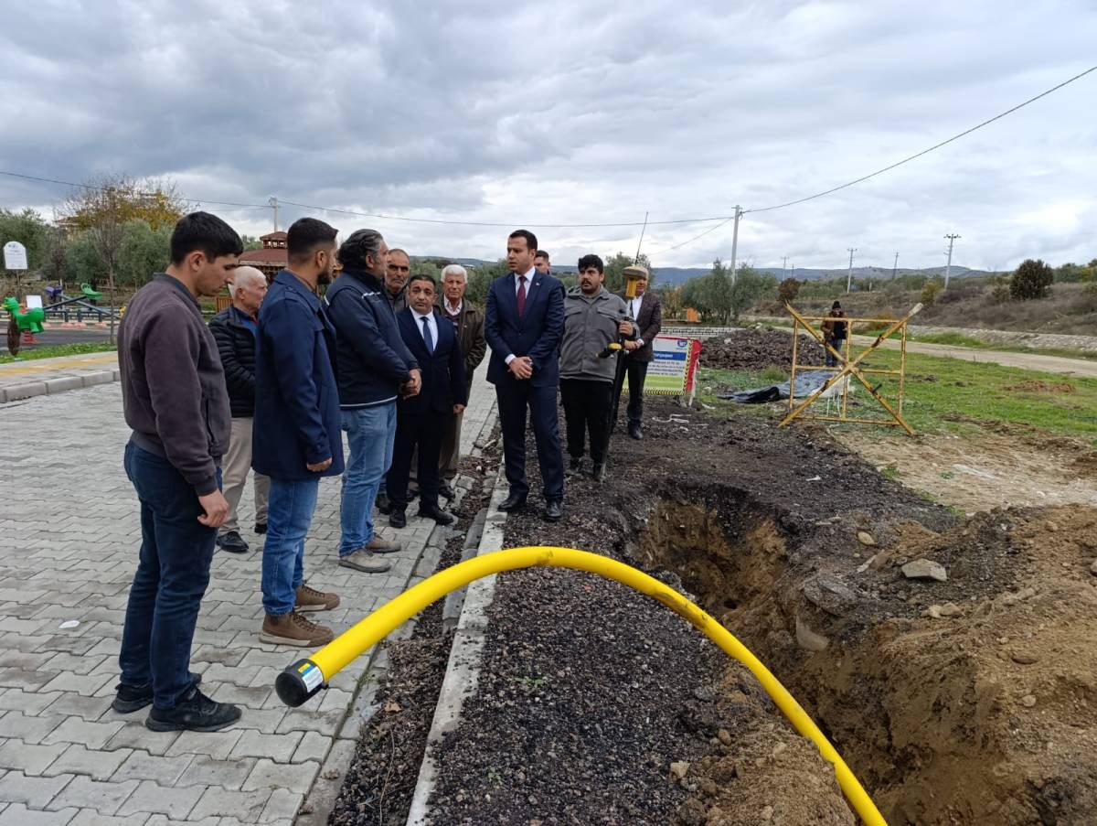 MANİSA KÖPRÜBAŞI’NDA DOĞALGAZ İÇİN İLK KAZMA VURULDU