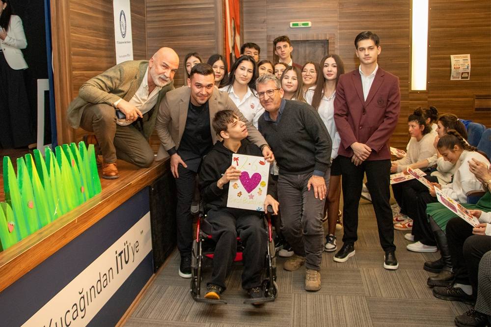 İTÜ GVO İZMİR ANADOLU LİSESİ’NDE ANLAMLI BULUŞMA