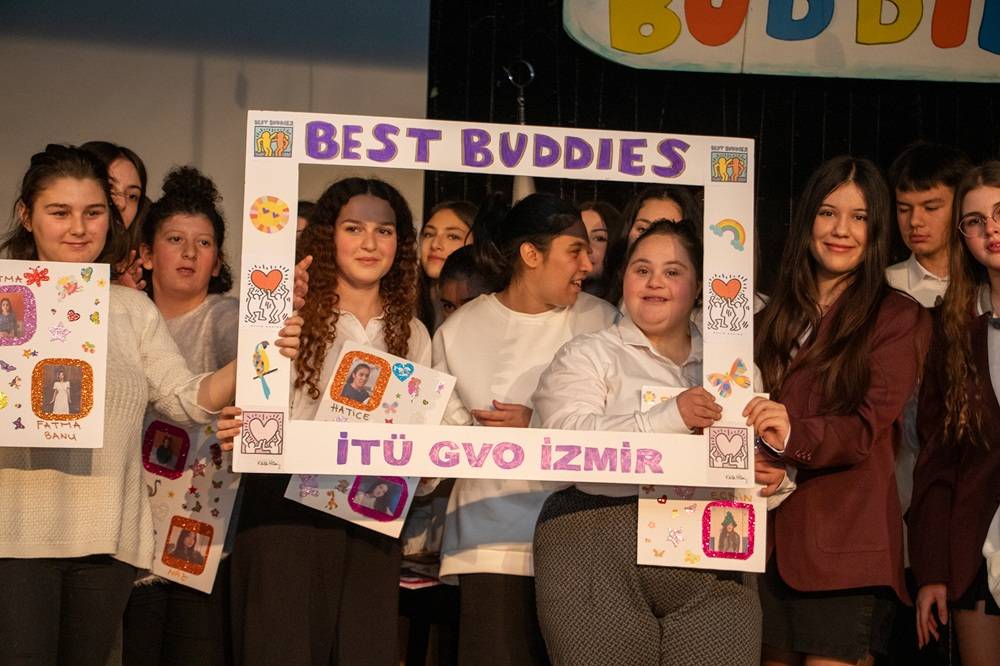 İTÜ GVO İZMİR ANADOLU LİSESİ’NDE ANLAMLI BULUŞMA