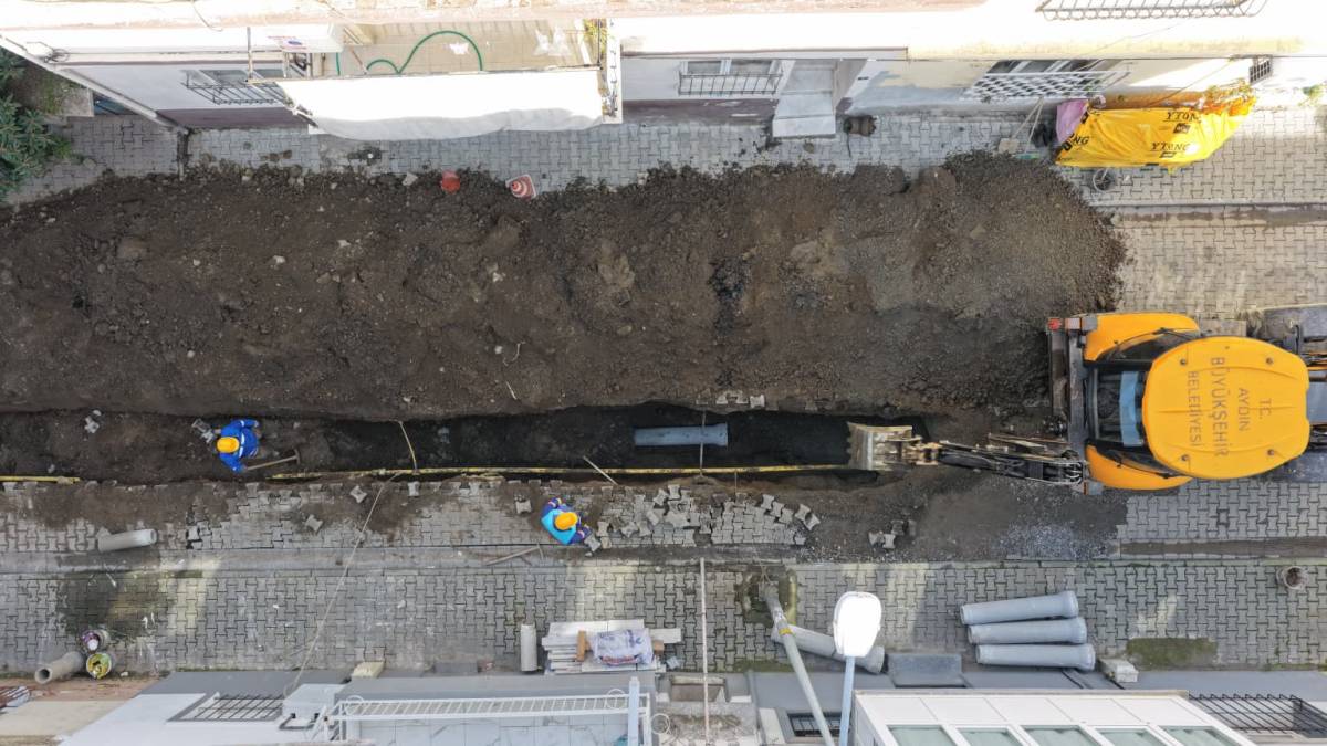 BAŞKAN ÇERÇİOĞLU’NUN ÇALIŞMALARI İLE EFELER’İN ALTYAPISI GÜÇLENİYOR