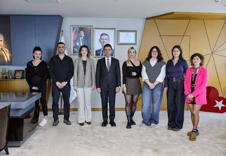 Gençlik Projeleri İçin Bayraklı’da Kurumsal İş Birliği