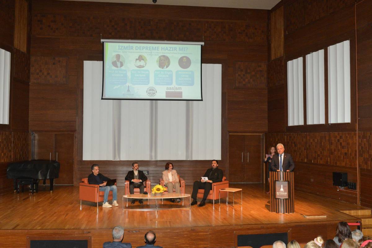 İzmir’de Deprem Haftası Etkinlikleri: “İzmir Depreme Hazır mı?” Sorusu Yeniden Gündemde