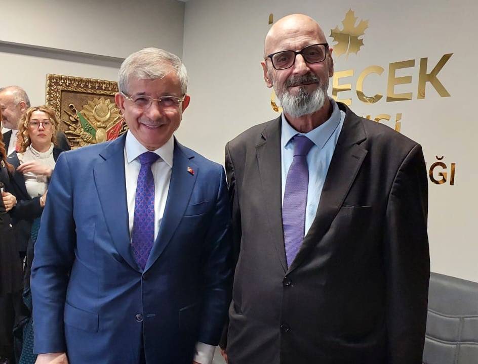 Davutoğlu Menderes’te İzmir Türk TV’ye Konuştu: 