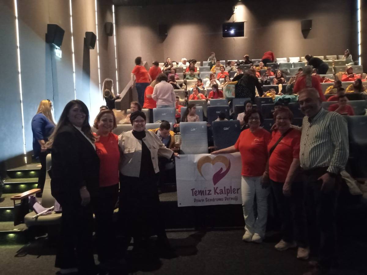 “ÖRGÜ SİNEMA İzmir Farkındalık Buluşması”